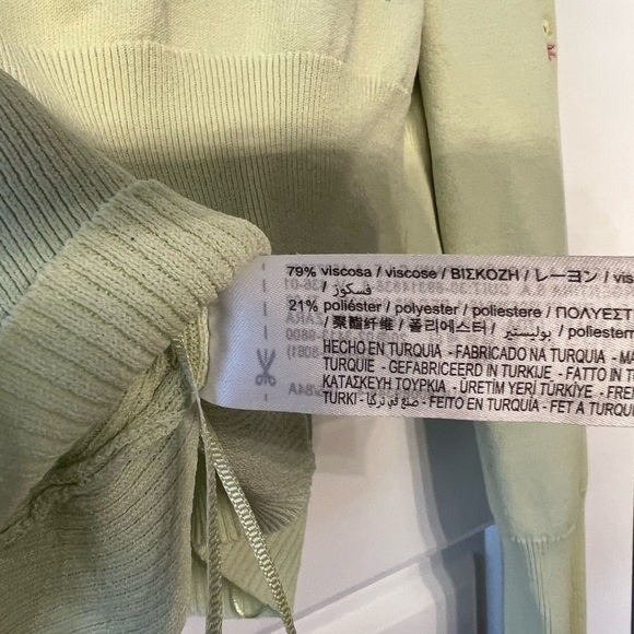 ZARA Knit Floral Embroidery Cardigan & Top - Picture 6 of 8